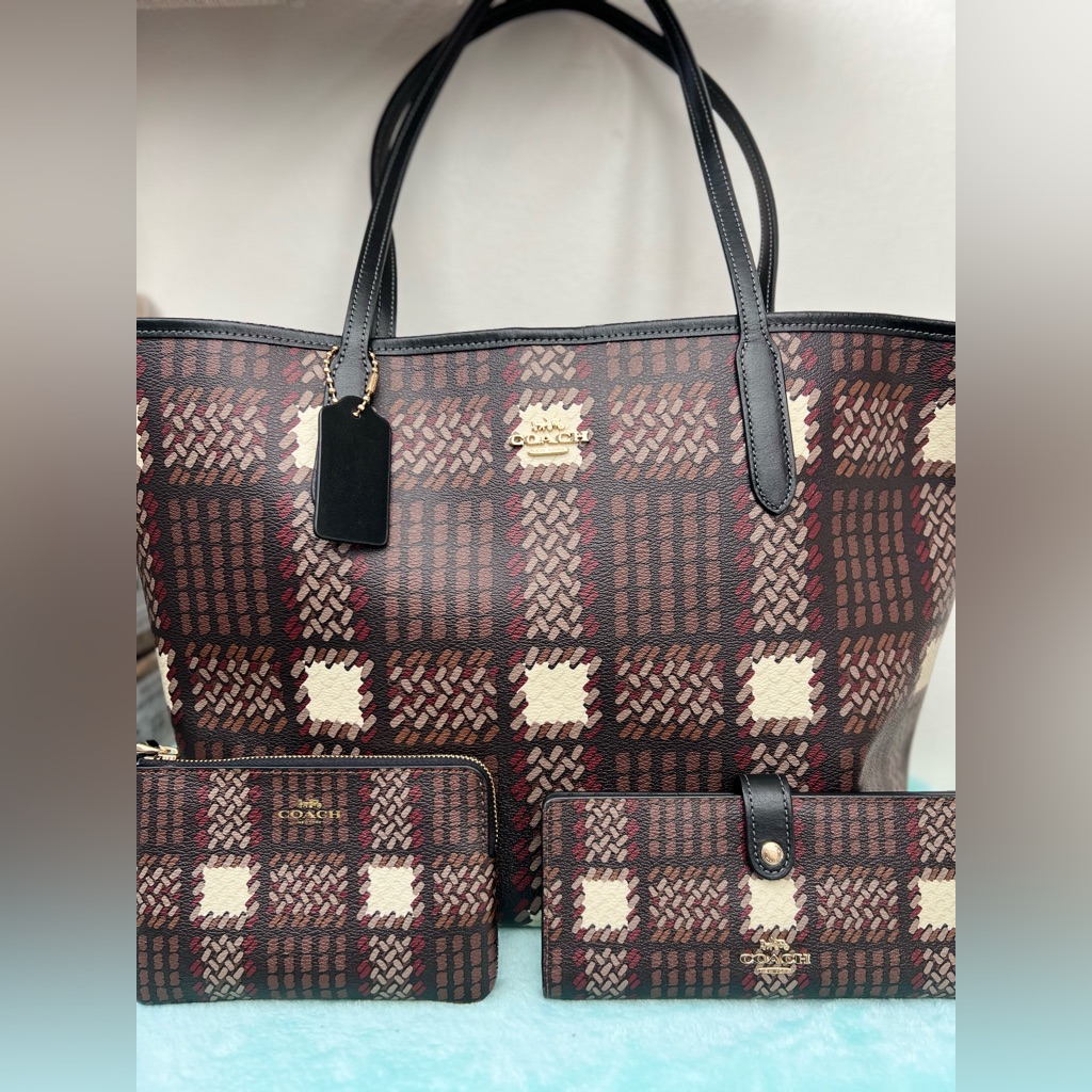 Nwit City Tote Bag With Wristlet And Slim Wallet Brushed Plaid Print